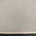 Béžová síťová záclona