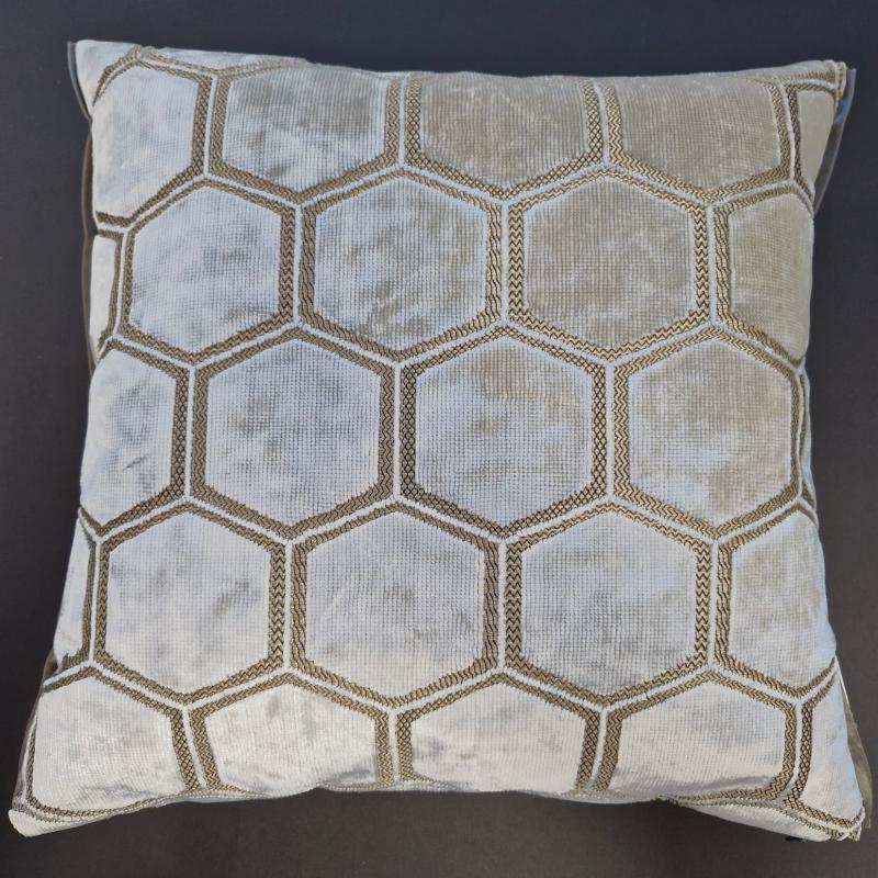 Dekorační polštář Design Guild2